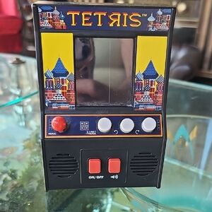 VINTAGE RETRO Tetris  Mini Handheld Game Console Arcade Video 80s